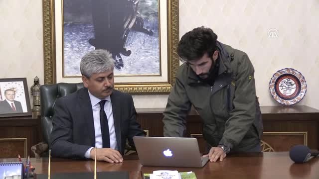 Kars Valisi Doğan, Aa'nın Yılın Fotoğrafları Oylaması'na Katıldı