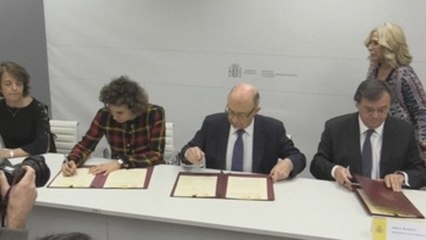 El Gobierno y Farmaindustria renuevan su convenio de colaboración