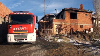 89 yaşındaki kadın evinde yanarak can verdi