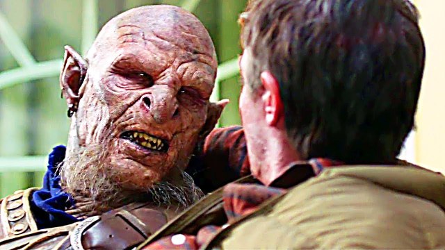 L'OMBRE DE LA GUERRE : La Publicité Officielle