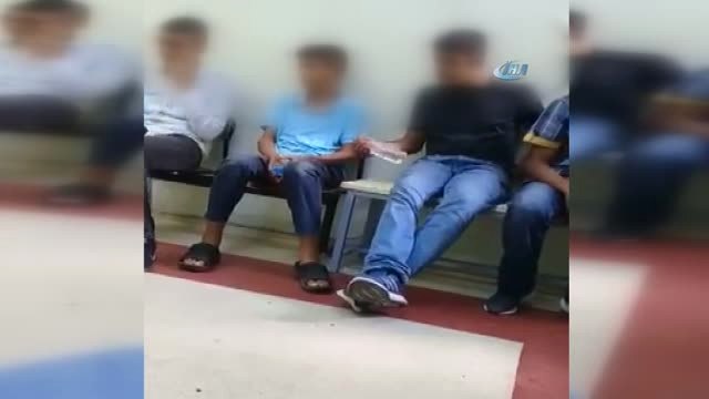 Çocukları Dövdüğü İddia Edilen Polis Hakkında Suç Duyurusu...dayak Anı Kamerada