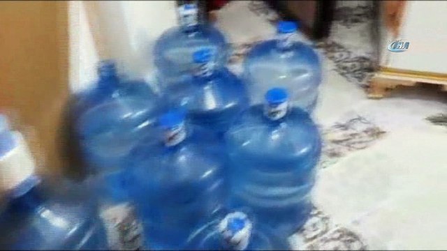 Yılbaşı öncesi yüzlerce şişe sahte içki ve materyaller ele geçirildi