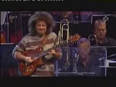 Metropole Orchestra & Pat Metheny - Are You Going With Me