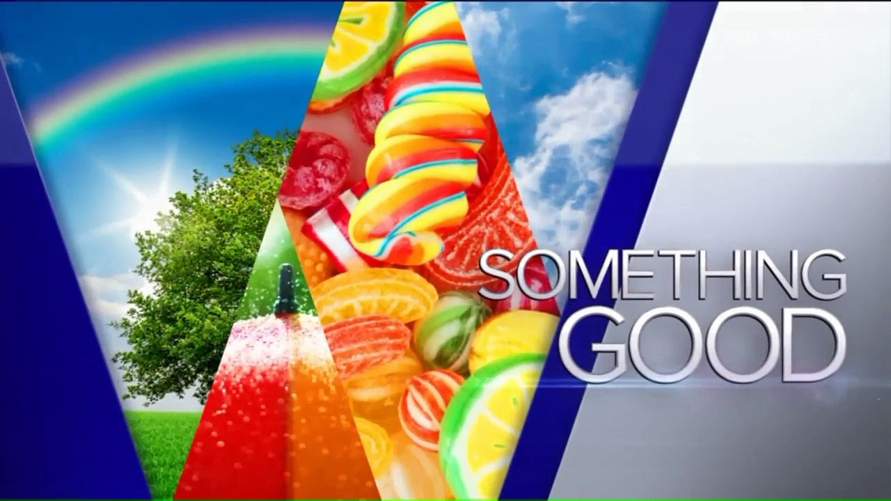 Quick-Thinking Illinois Police Officers Helps Woman Deliver Baby