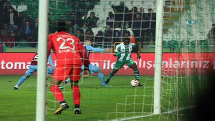 Atiker Konyaspor - Trabzonspor maçından kareler