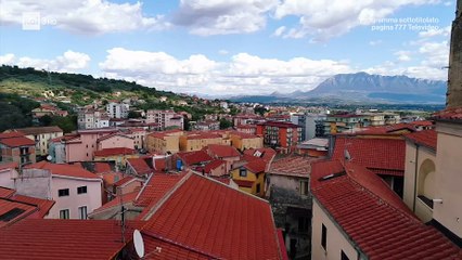 8° Puntata "La strada senza tasse" su Rai 3, condotto da Flavio Insinna - 27/12/2017