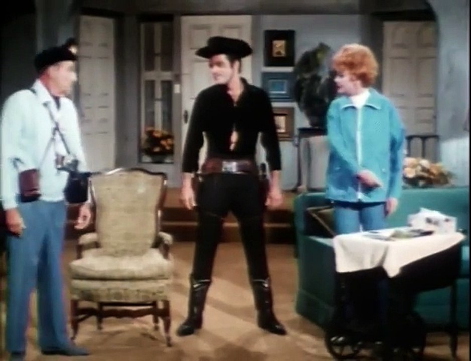 The Lucy Show LUCY AND ROBERT GOULET