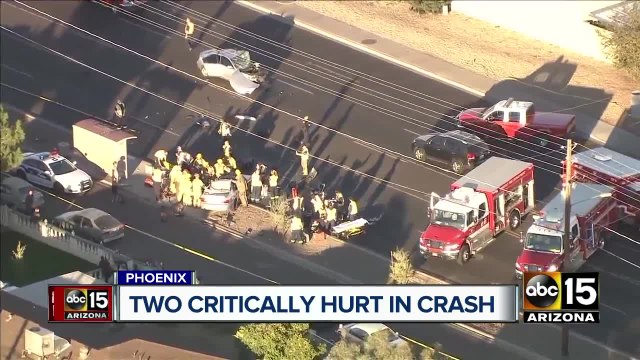 Two critically hurt in crash in Phoenix