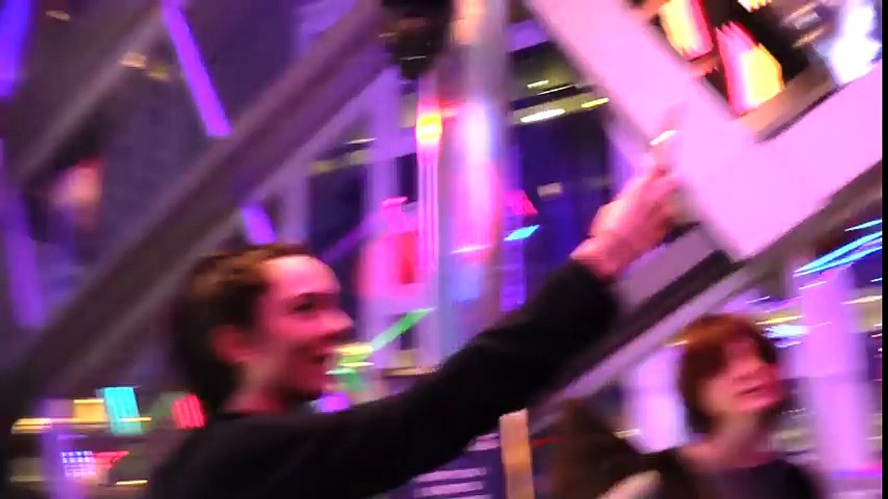 Deadpool Movie Premiere WITH DEADPOOL! TheSeanWardShow | Superheroes | Spiderman | Superman | Frozen Elsa | Joker