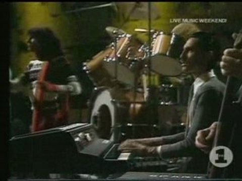 Sparks - This Town Ain't Big Enough 1973