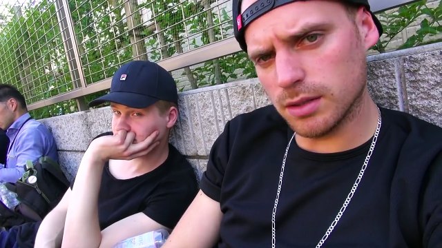 ZO ZIET HET BESTE JAAR OOIT ERUIT - Kalcember #31 | Kalvijn