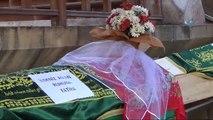 Tabutuna Duvak ve Çiçek Konuldu...sinop'ta Ölen 13 Yaşındaki Kız Amasya'da Defnedildi