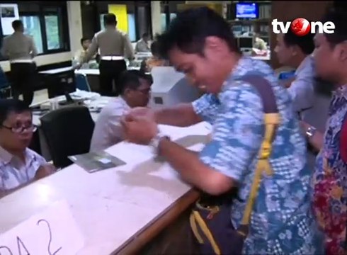 Hari Pertama Pemberlakuan Tarif Baru, Samsat Jaksel Normal