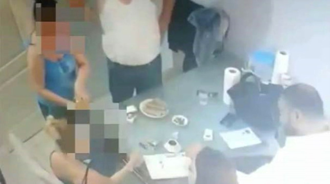 Fuhuş Baronundan Dehşet Görüntüler! Dayak Atarak Zorla Senet İmzalatmış
