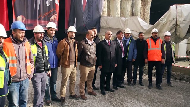 Mevlana Tüneli'ni yürüyerek geçtiler - SİVAS