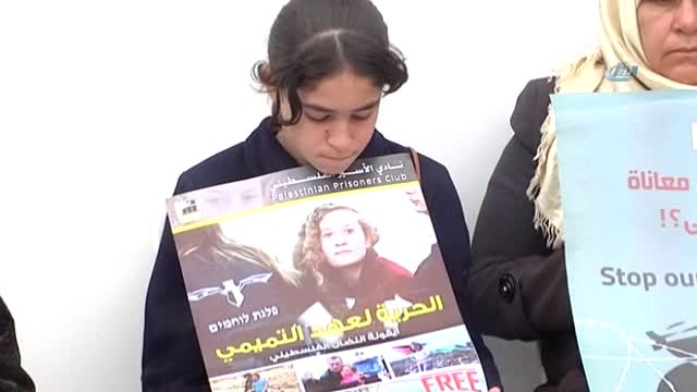 Tutuklu Filistinlilerin Yakınlarına Hakaret Eden İsrail Milletvekili Protesto Edildi