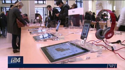 Des consommateurs français portent plainte contre Apple