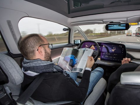 A bord du concept autonome Renault Symbioz