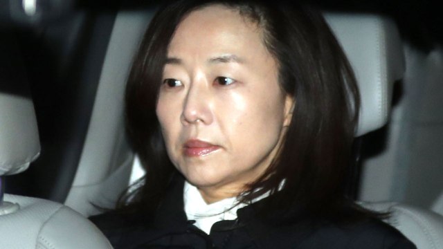 '국정원 특활비' 조윤선 전 수석 구속영장 기각 / YTN