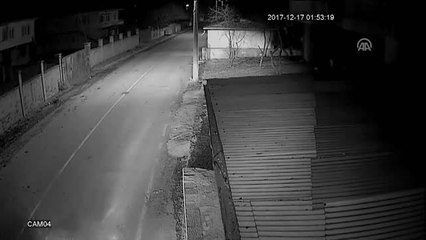 Kına Gecesinde Marketini Soydular