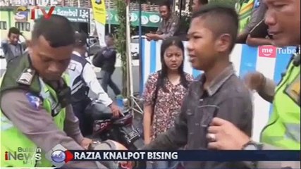 Descargar video: Polres Mojokerto Gelar Razia Knalpot Bising di Kawasan Wisata