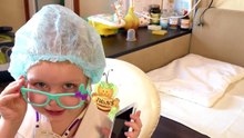 Игра Доктор! ЭЛЬЗА У ВРАЧА Делаем УКОЛ в попу Играем
