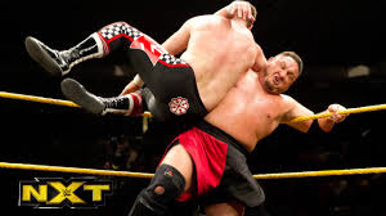wwe_raw_28_december_2017__Roman_Reigns_vs_Samoa_Joe HD