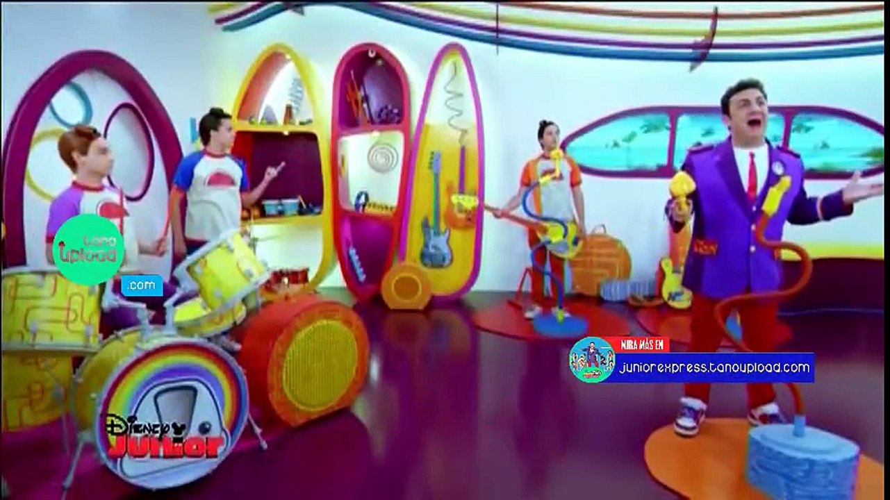 Junior Express | Aburrido | Vistazo