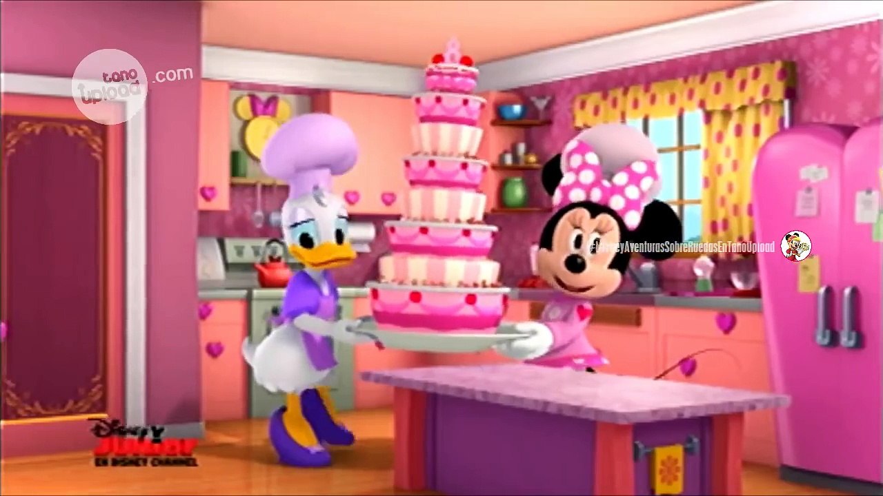 Mickey: Aventuras sobre ruedas | ¡Feliz cumpleaños! | Español Latinoamericano | Vistazo