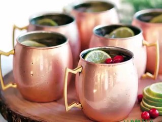 Tambe ke Bartan Mein Pani Peene ke Fayde in Hindi | तांबे के बर्तन से पानी पीने के अचम्बे फायदे