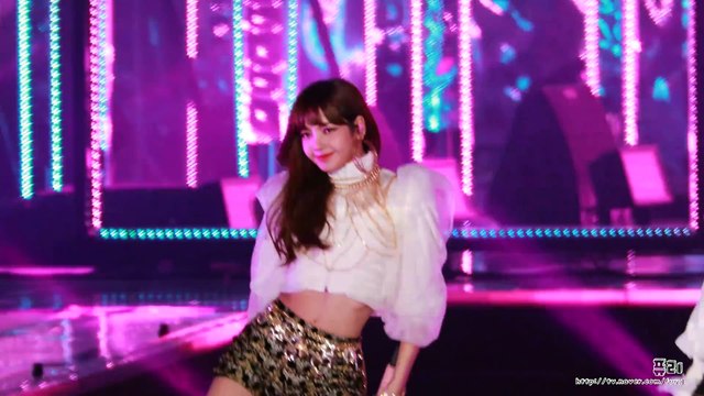 [4K FANCAM] 171225 BLACKPINK LISA focus - So Hot (FULL Remix) @ SBS Gayo Daejun