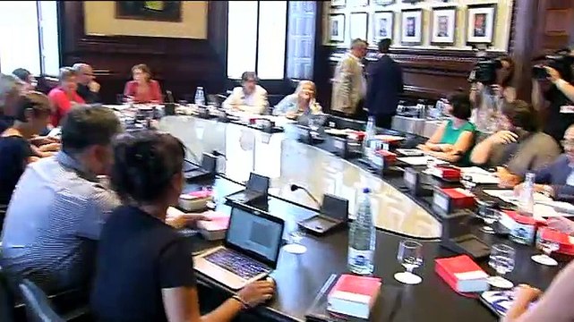 Puigdemont sólo podrá ser investido desde Bruselas si fuerza el reglamento del Parlament