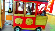 Bad BABY Learn Colors with Songs The wheels on the bus Song
