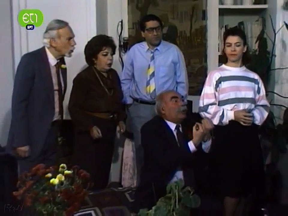 Κάθε κατεργάρης στον πάγκο του Επεισόδιο 9