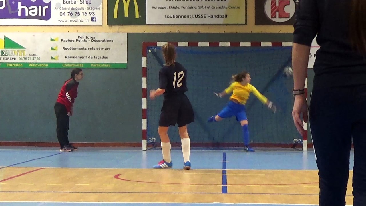 Sud Isère - GF38 (tab et trophée) : tournoi de Noël 2RFC (U15F)