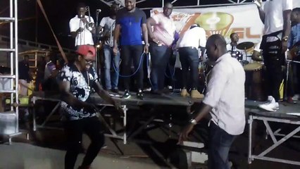 Sa réussi toujours en Zouglou!!