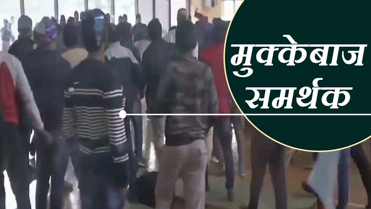 स्टेडियम में भिड़े पहलवान सुशील कुमार और प्रवीण राणा के समर्थक, जमकर चले लात-घूसे