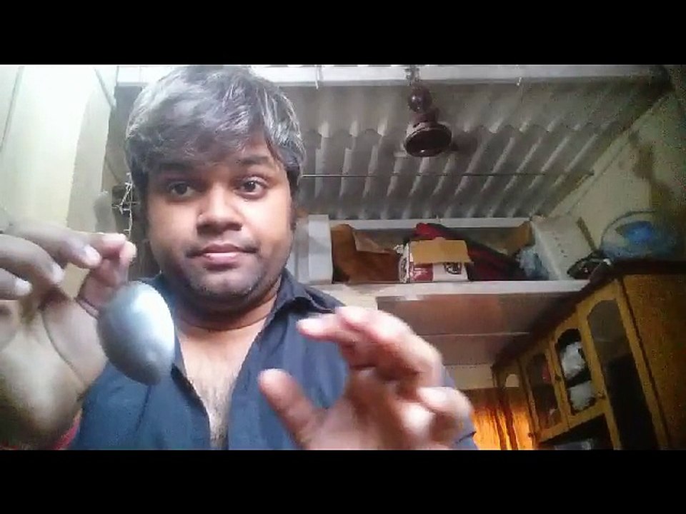 MAGIC TRICKS WITH SPOONS