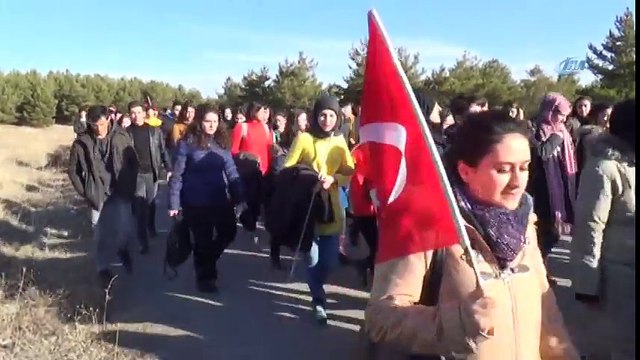 Sivas'ta Sarıkamış Şehitlerini Anma Yürüyüşü Düzenlendi