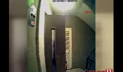 Hırsız kameraya böyle yakalandı