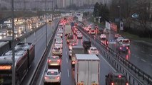 İstanbul'da Trafiğinde Yılbaşı Yoğunluğu