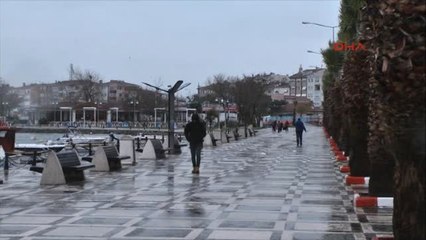 Silivri'de Yağmur Etkili Oluyor