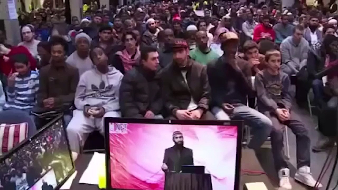 Ein schwuler Uncle Tom über Orlando 1/2 (Die Vulgäre Analyse) [MIRROR]