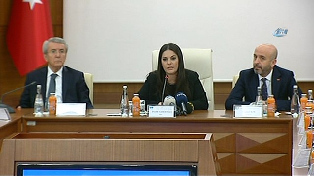 Bakan Sarıeroğlu, '1 Ocak 2018 tarihinden itibaren geçerli olacak asgari ücret; brüt olarak 2029 lira, net olarak bin 603 lira olarak belirlenmiştir'