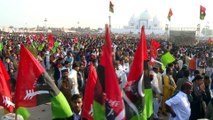 Pakistanis rally on Bhutto's death anniversary