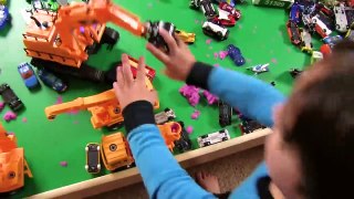 Cars for Kids _ Our Favorite Intros with Thomas and Friends, Hot Wheels and