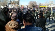 İran Ayakta! ABD, İran'daki Göstericilere Açık Açık Destek Verdi