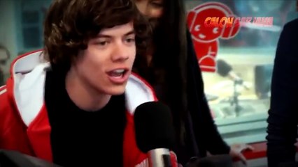 7 ARTIS TERKENAL DENGAN KELAINAN FISIK TERANEH YANG TIDAK AKAN KALIAN PERCAYA!!!