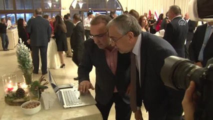 KKTC Cumhurbaşkanı Akıncı, Aa'nın "Yılın Fotoğrafları" Oylamasına Katıldı