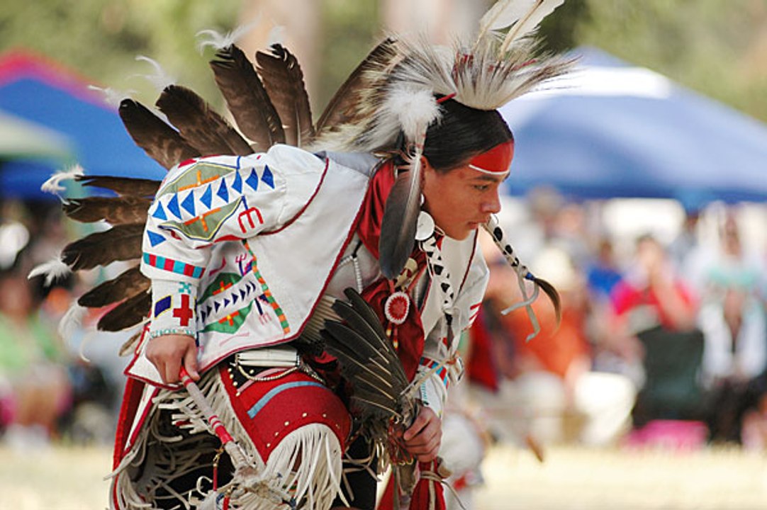 Native americans amazing music vid.7